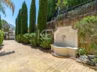Villa for sale in Los Flamingos, Benahavis