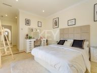 Villa for sale in Los Flamingos, Benahavis