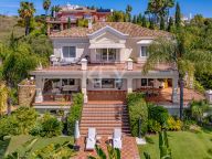 Villa for sale in Los Flamingos, Benahavis