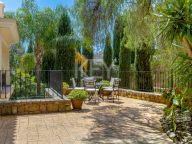 Villa for sale in Los Flamingos, Benahavis