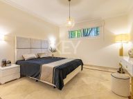 Villa for sale in Los Flamingos, Benahavis