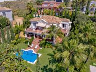Villa for sale in Los Flamingos, Benahavis