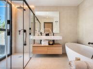 Villa for sale in Riviera del Sol, Mijas Costa