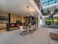 Villa for sale in Marbella Golden Mile