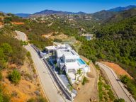 Villa for sale in Monte Mayor, Benahavis