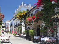 Villa for sale in Finca Cortesin, Casares