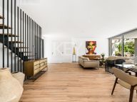 Вилла на продажу в Сан Педро де Алькантара