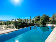 Villa en venta en Cascada de Camojan, Marbella Golden Mile