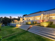 Villa en venta en Cascada de Camojan, Marbella Golden Mile