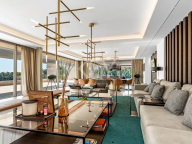 Villa en venta en Cascada de Camojan, Marbella Golden Mile