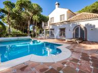 Villa en alquiler en Hacienda las Chapas, Marbella Este