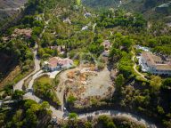 Parcela en venta en El Madroñal, Benahavis
