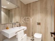 Villa for sale in El Paraiso, Estepona