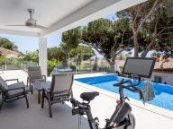 Villa en venta en Artola, Marbella Este