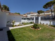 Villa en venta en Artola, Marbella Este