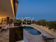 Villa for sale in La Quinta, Benahavis