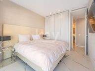 Apartment for sale in Byu Hills, Benahavis