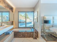 Apartment for sale in Byu Hills, Benahavis