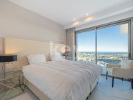 Apartment for sale in Byu Hills, Benahavis