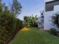 Town House for sale in Rodeo Alto, Nueva Andalucia