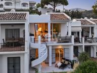 Town House for sale in Rodeo Alto, Nueva Andalucia