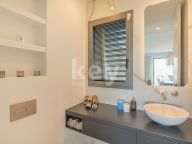 Penthouse for sale in Byu Hills, Benahavis