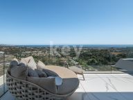Penthouse for sale in Byu Hills, Benahavis