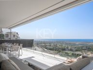 Apartment for sale in Byu Hills, Benahavis