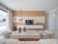 Apartment for sale in Byu Hills, Benahavis
