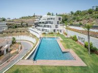 Apartment for sale in Byu Hills, Benahavis