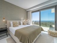 Apartment for sale in Byu Hills, Benahavis