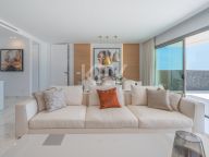 Apartment for sale in Byu Hills, Benahavis