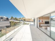 Apartment for sale in Byu Hills, Benahavis