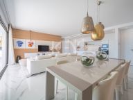 Apartment for sale in Byu Hills, Benahavis