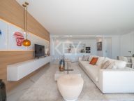Apartment for sale in Byu Hills, Benahavis