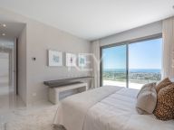 Apartment for sale in Byu Hills, Benahavis