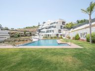 Apartment for sale in Byu Hills, Benahavis