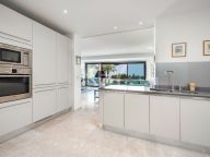 Apartment for sale in Marbella Golden Mile