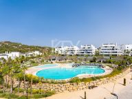 Пентхаус дуплекс на продажу в Estepona Hills, Эстепона