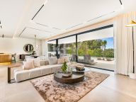 Villa en venta en Rocio de Nagüeles, Marbella Golden Mile