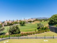 Villa for sale in Santa Clara, Marbella East