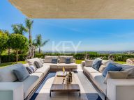 Villa for sale in La Quinta Hills, Benahavis