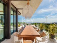 Villa for sale in La Quinta Hills, Benahavis