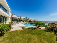 Villa for sale in La Quinta Hills, Benahavis