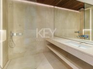 Villa for sale in La Quinta Hills, Benahavis