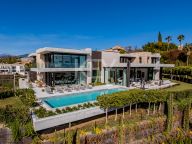Villa for sale in La Quinta Hills, Benahavis