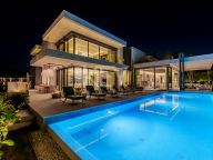 Villa for sale in La Quinta Hills, Benahavis