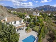 Villa en venta en La Quinta Golf, Benahavis