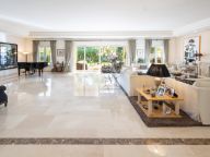 Villa en venta en Sierra Blanca, Marbella Golden Mile