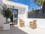 Villa en venta en El Rosario, Marbella Este